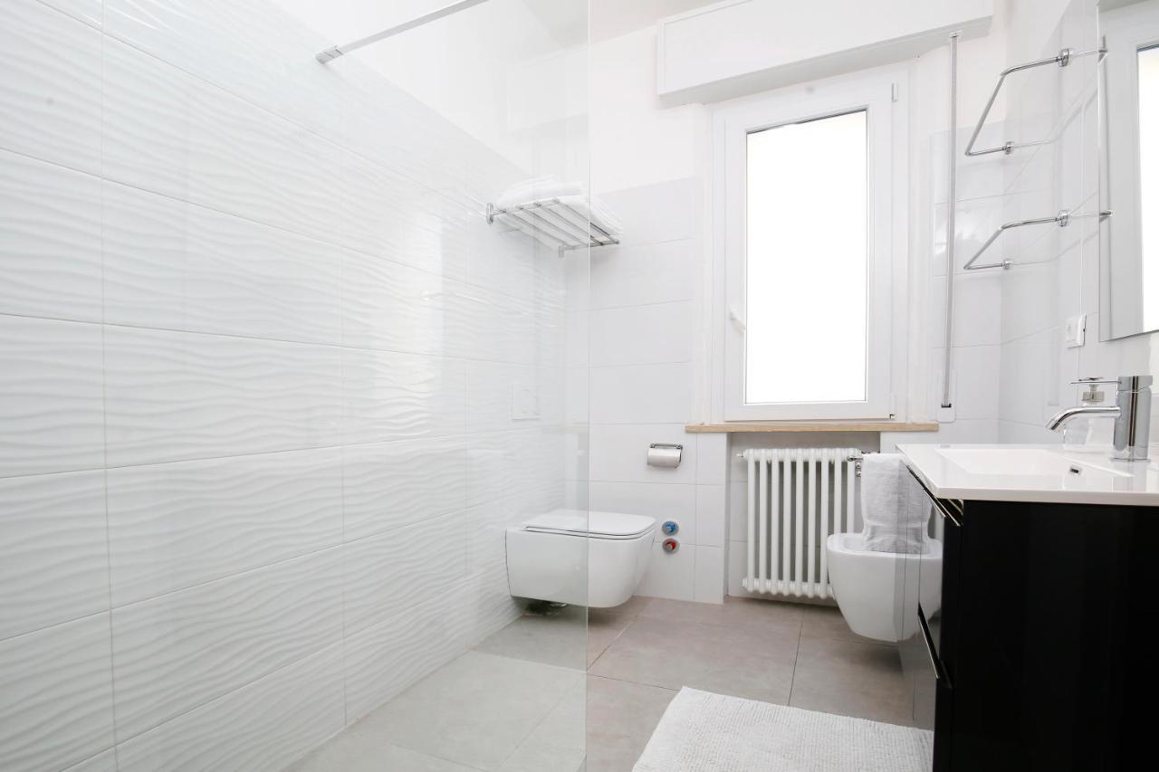 Appartamenti Diffusi Di Villa Fiorita Con Accesso Alle Piscine Della Struttura Principale Cattolica Eksteriør billede